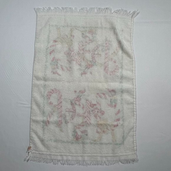 Cannon Christmas Towel 15 x 24 Candy Cane Cheer Elves and‎ Holly Vintage - Picture 3 of 7